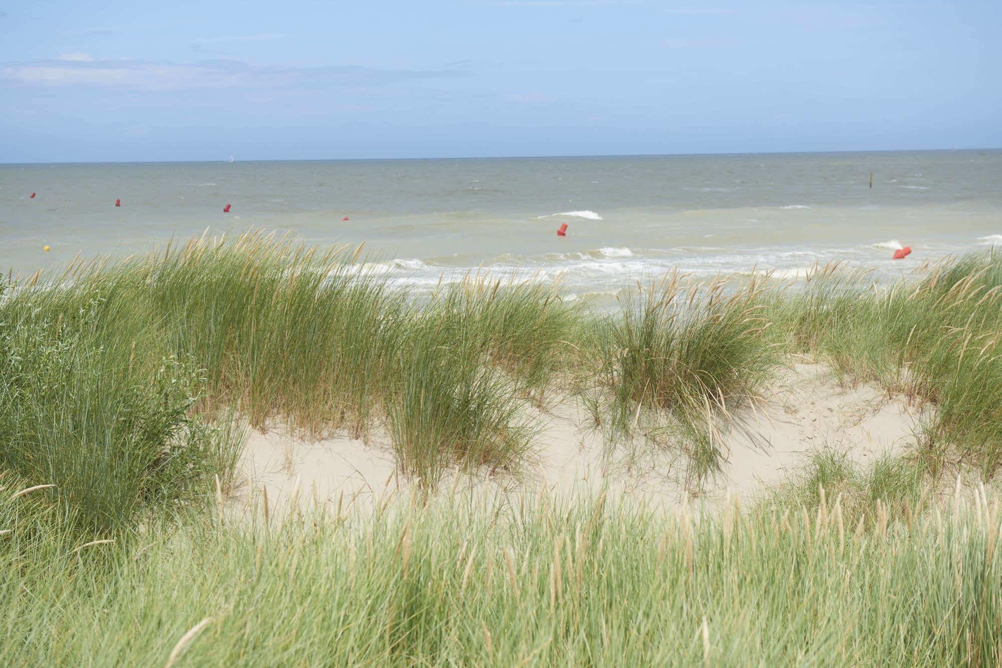 Zeepark Zeewind Hotel Bredene Eksteriør billede